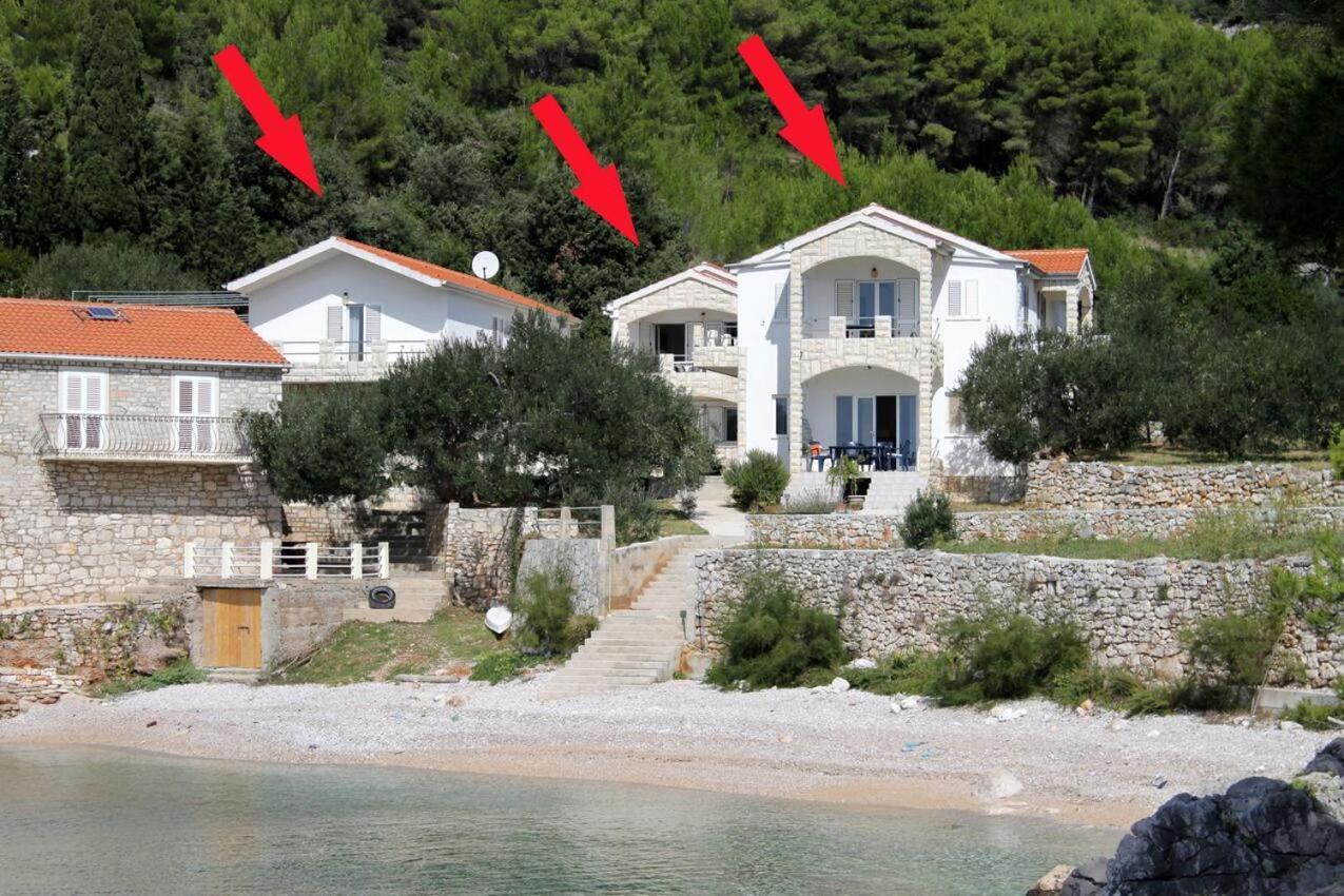 Apartment Seaside Secluded Apartments Cove Jedra, Hvar - 2583 Gdinj