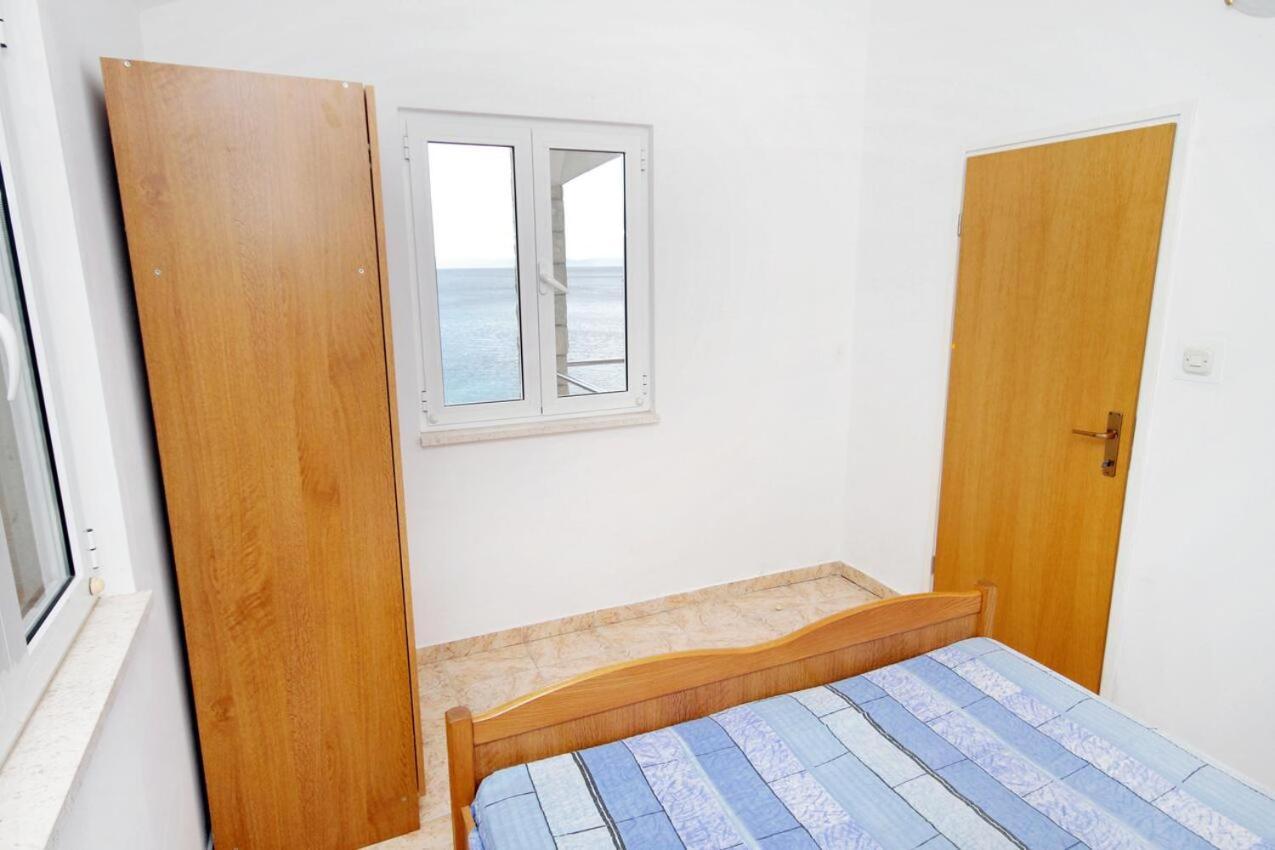 Seaside Secluded Apartments Cove Jedra, Hvar - 2583 * Gdinj